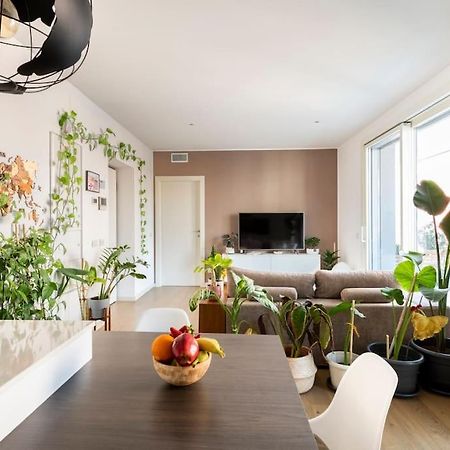 Mowgli House - Milano Luxury Apartment Private Room ภายนอก รูปภาพ