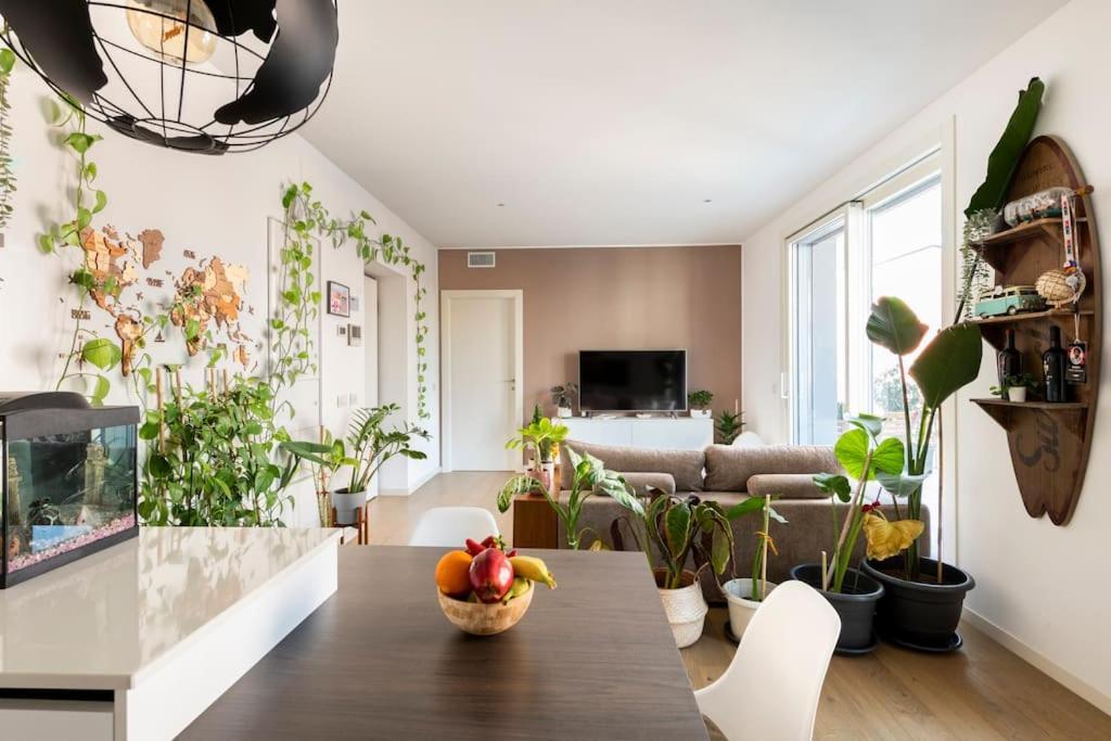 Mowgli House - Milano Luxury Apartment Private Room ภายนอก รูปภาพ